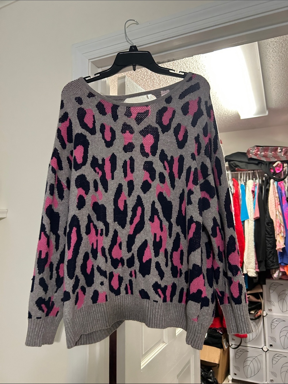 Gray & Pink Leopard Print Scoop Neck Sweater — USED CONDITION BECAUSE OF FLAW!